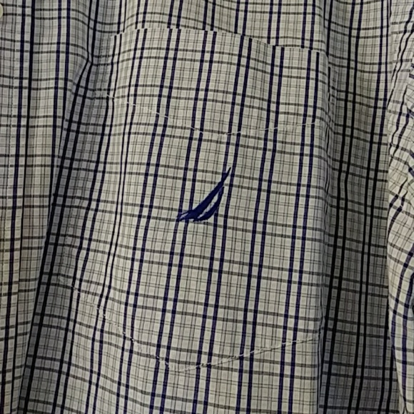 MENS BUTTON DOWN SHIRTS SIZE XL - Picture 7 of 8